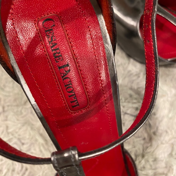 Women’s shoes - Picture 5 of 7